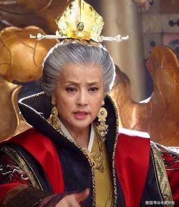张宗昌车祸变女性绑系统求变（美女宠物系统张宗昌）
